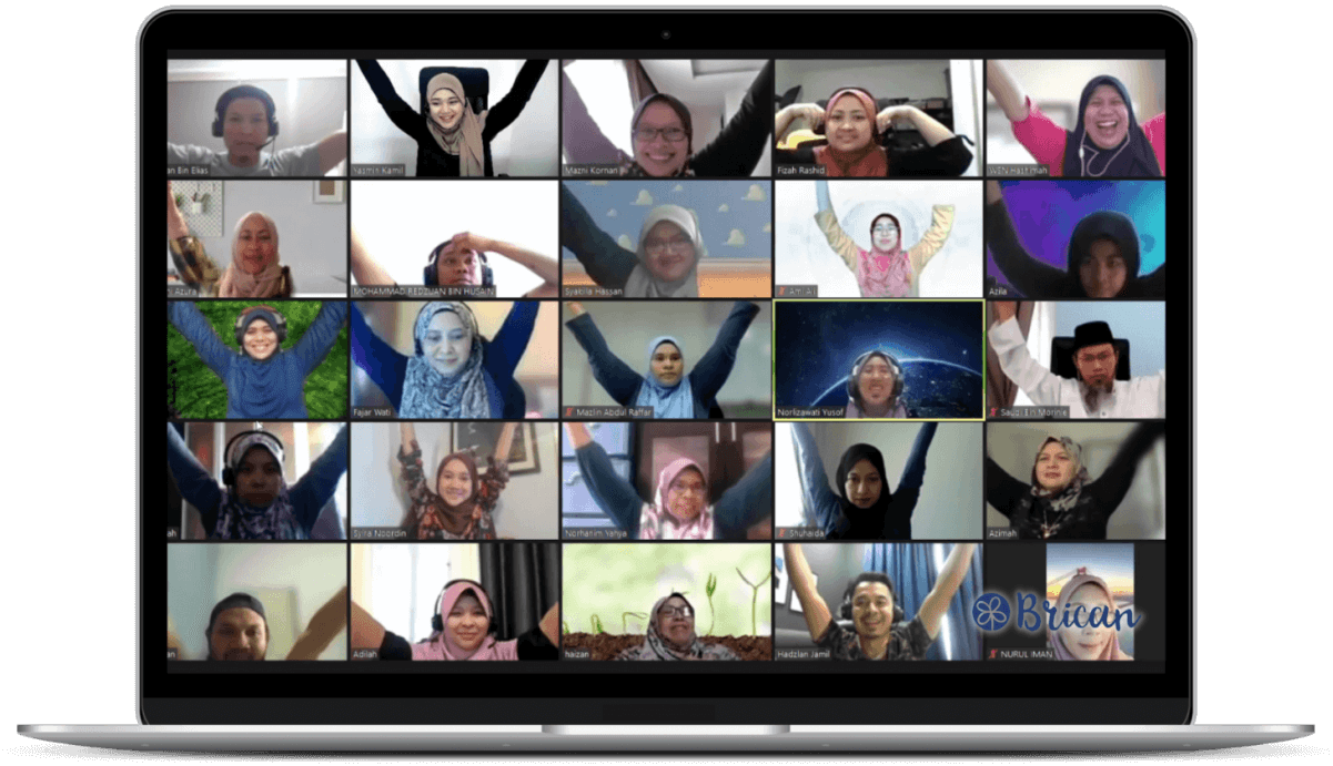 Brican English students in online class via Zoom